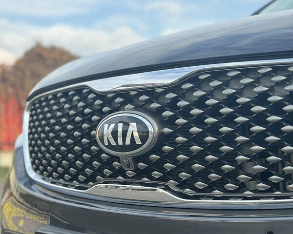 Чорний Кіа Соренто, об'ємом двигуна 2.2 л та пробігом 160 тис. км за 21599 $, фото 11 на Automoto.ua