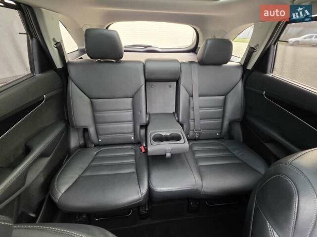 Чорний Кіа Соренто, об'ємом двигуна 2.2 л та пробігом 123 тис. км за 24950 $, фото 54 на Automoto.ua