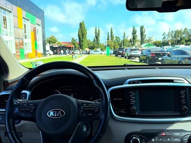 Черный Киа Соренто, объемом двигателя 2.4 л и пробегом 160 тыс. км за 16000 $, фото 5 на Automoto.ua