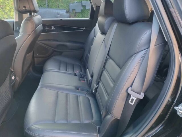 Киа Соренто 2017 в Сумах на Automoto.ua Черный Киа Соренто, объемом двигателя 2 л и пробегом 88 тыс. км за 24000 $, фото 10 на Automoto.ua