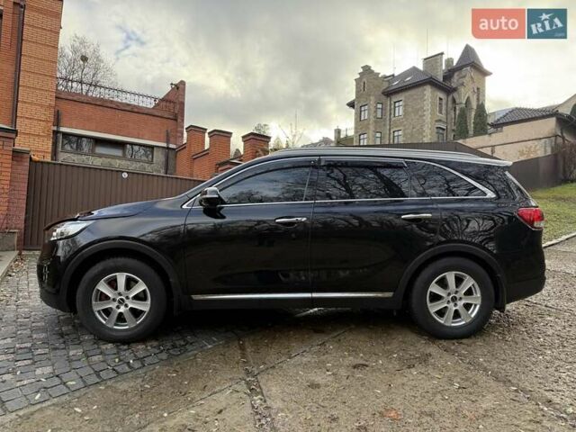 Чорний Кіа Соренто, об'ємом двигуна 2.2 л та пробігом 147 тис. км за 22700 $, фото 3 на Automoto.ua