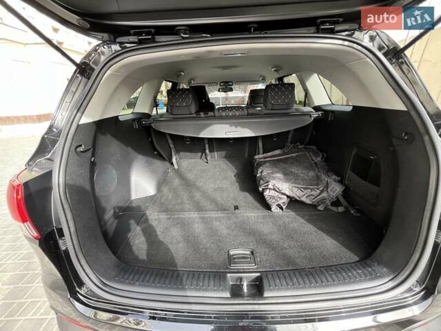 Черный Киа Соренто, объемом двигателя 2 л и пробегом 83 тыс. км за 17500 $, фото 3 на Automoto.ua