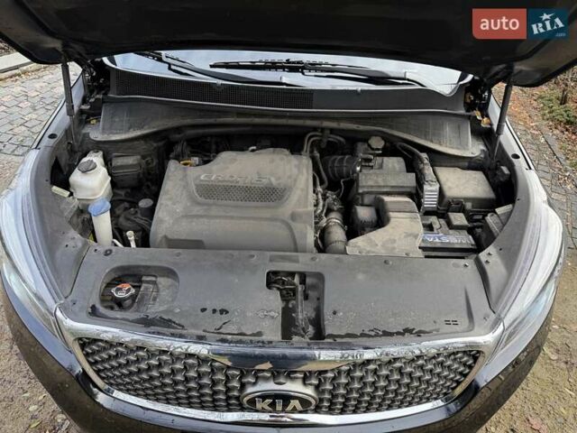 Чорний Кіа Соренто, об'ємом двигуна 2.2 л та пробігом 147 тис. км за 22700 $, фото 87 на Automoto.ua