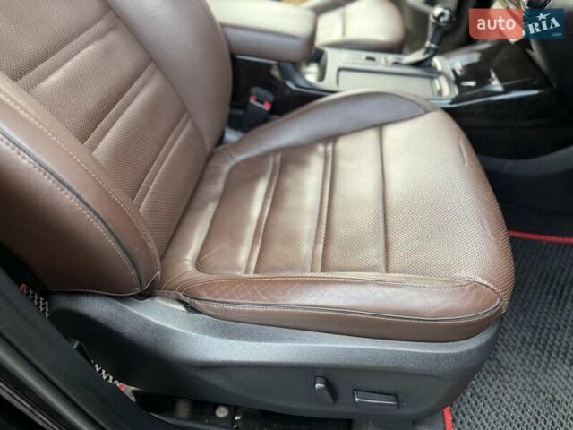 Чорний Кіа Соренто, об'ємом двигуна 2.2 л та пробігом 147 тис. км за 22700 $, фото 61 на Automoto.ua