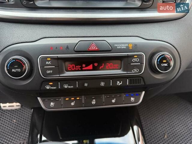 Кіа Соренто 2018 у Вінниці на Automoto.ua Чорний Кіа Соренто, об'ємом двигуна 2.2 л та пробігом 117 тис. км за 24800 $, фото 51 на Automoto.ua