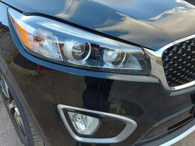 Черный Киа Соренто, объемом двигателя 2.4 л и пробегом 110 тыс. км за 12000 $, фото 5 на Automoto.ua