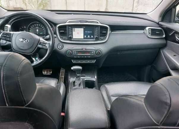 Чорний Кіа Соренто, об'ємом двигуна 2.2 л та пробігом 140 тис. км за 17800 $, фото 7 на Automoto.ua