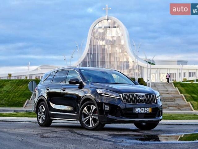 Черный Киа Соренто, объемом двигателя 2.2 л и пробегом 195 тыс. км за 27500 $, фото 5 на Automoto.ua