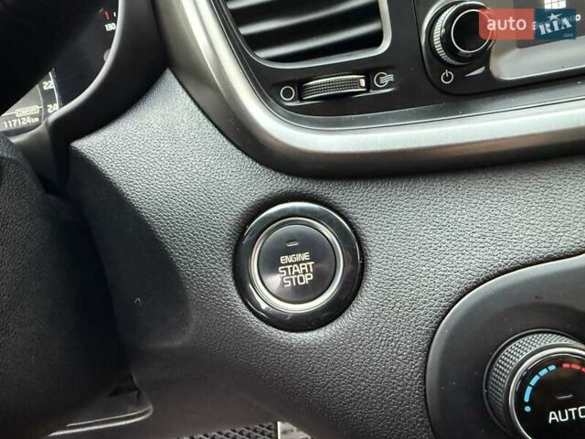 Кіа Соренто 2018 у Вінниці на Automoto.ua Чорний Кіа Соренто, об'ємом двигуна 2.2 л та пробігом 117 тис. км за 24800 $, фото 56 на Automoto.ua