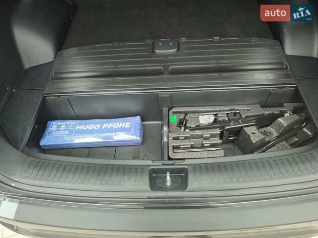 Черный Киа Соренто, объемом двигателя 2.2 л и пробегом 226 тыс. км за 21500 $, фото 18 на Automoto.ua