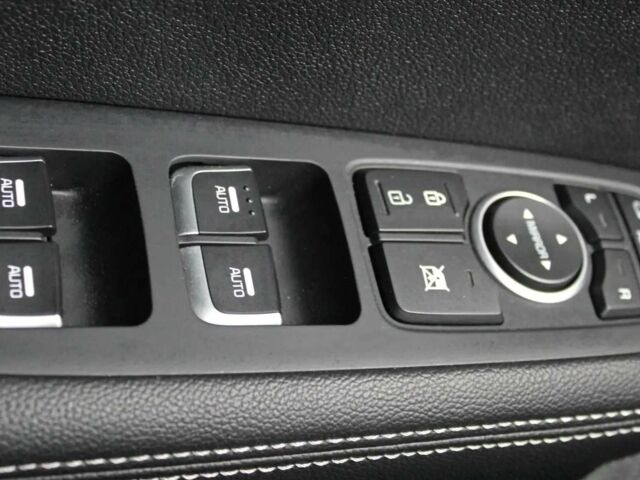 Чорний Кіа Соренто, об'ємом двигуна 2.2 л та пробігом 74 тис. км за 17700 $, фото 13 на Automoto.ua