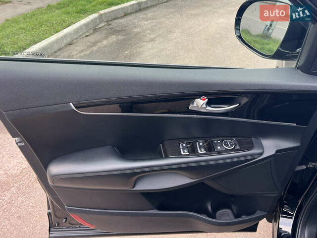 Черный Киа Соренто, объемом двигателя 2.36 л и пробегом 100 тыс. км за 16850 $, фото 34 на Automoto.ua