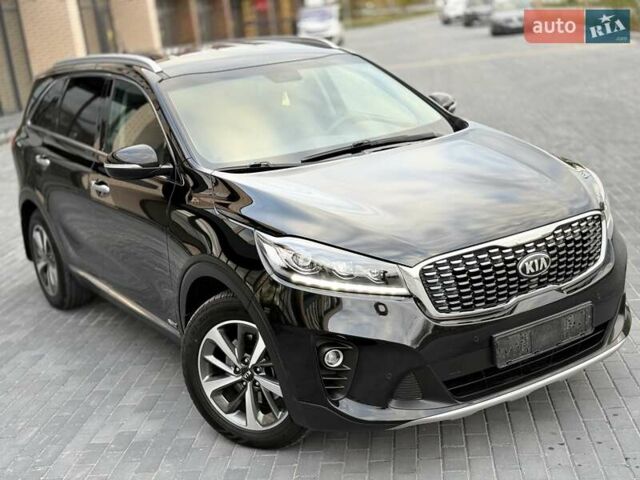 Кіа Соренто 2018 у Вінниці на Automoto.ua Чорний Кіа Соренто, об'ємом двигуна 2.2 л та пробігом 117 тис. км за 24800 $, фото 27 на Automoto.ua