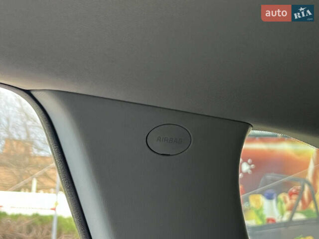 Черный Киа Соренто, объемом двигателя 2.36 л и пробегом 100 тыс. км за 16850 $, фото 46 на Automoto.ua