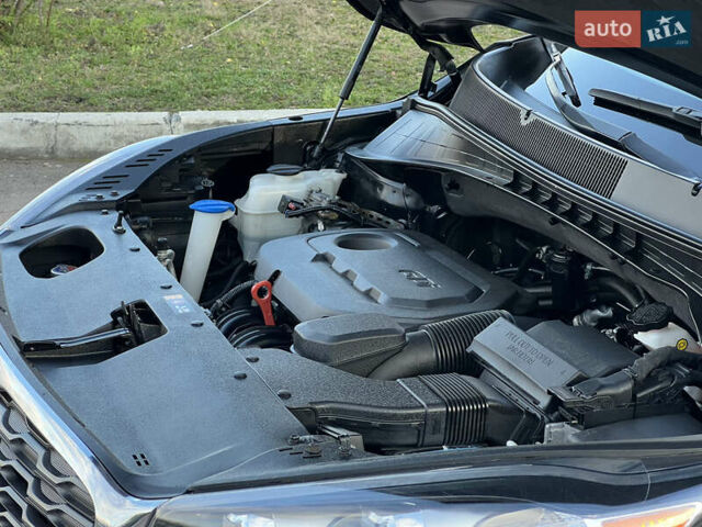 Черный Киа Соренто, объемом двигателя 2.36 л и пробегом 100 тыс. км за 16850 $, фото 67 на Automoto.ua