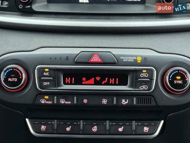 Черный Киа Соренто, объемом двигателя 2.2 л и пробегом 120 тыс. км за 23300 $, фото 22 на Automoto.ua