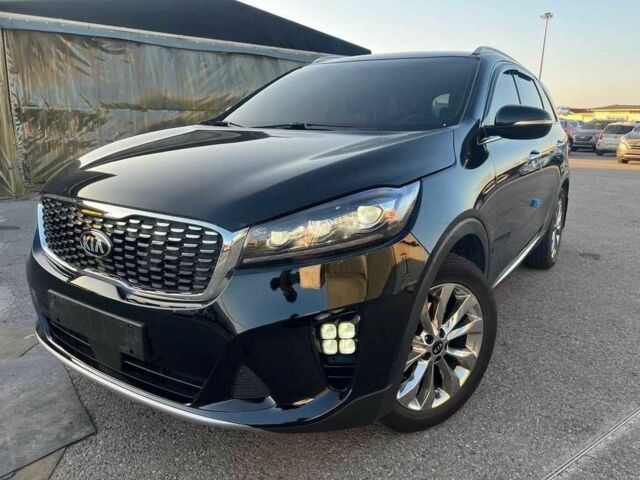 Черный Киа Соренто, объемом двигателя 2 л и пробегом 52 тыс. км за 18547 $, фото 1 на Automoto.ua