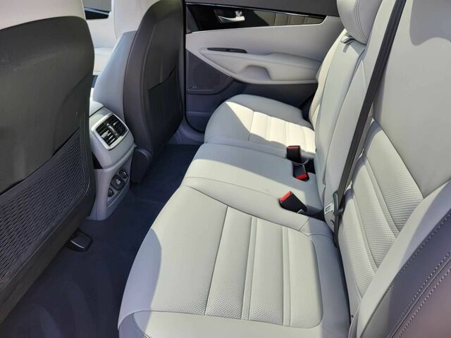 Киа Соренто 2018 в Киеве на Automoto.ua Черный Киа Соренто, объемом двигателя 3.3 л и пробегом 43 тыс. км за 11500 $, фото 11 на Automoto.ua