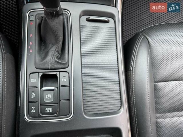 Кіа Соренто 2018 у Вінниці на Automoto.ua Чорний Кіа Соренто, об'ємом двигуна 2.2 л та пробігом 117 тис. км за 24800 $, фото 52 на Automoto.ua