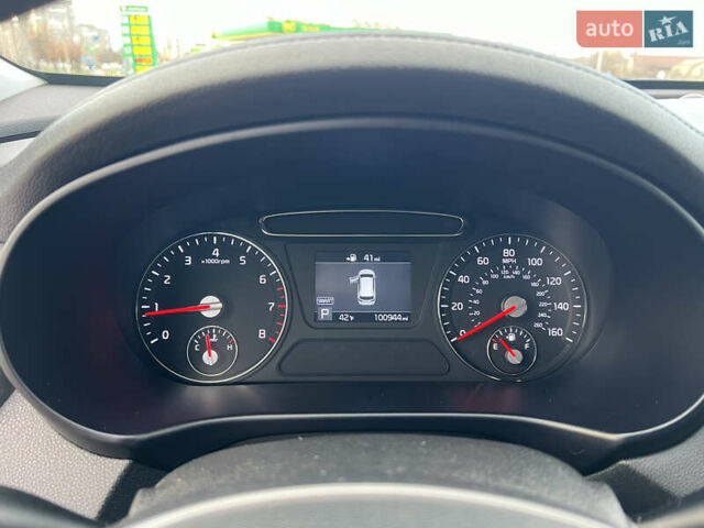 Черный Киа Соренто, объемом двигателя 2.36 л и пробегом 100 тыс. км за 16850 $, фото 52 на Automoto.ua