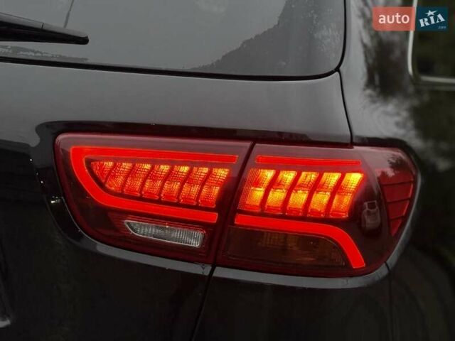 Черный Киа Соренто, объемом двигателя 2.2 л и пробегом 120 тыс. км за 23300 $, фото 11 на Automoto.ua