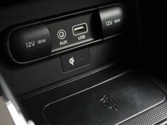 Чорний Кіа Соренто, об'ємом двигуна 2.2 л та пробігом 74 тис. км за 17700 $, фото 12 на Automoto.ua