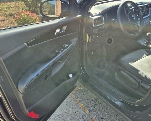 Чорний Кіа Соренто, об'ємом двигуна 2.4 л та пробігом 160 тис. км за 16100 $, фото 6 на Automoto.ua