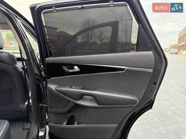 Кіа Соренто 2018 у Вінниці на Automoto.ua Чорний Кіа Соренто, об'ємом двигуна 2.2 л та пробігом 117 тис. км за 24800 $, фото 62 на Automoto.ua