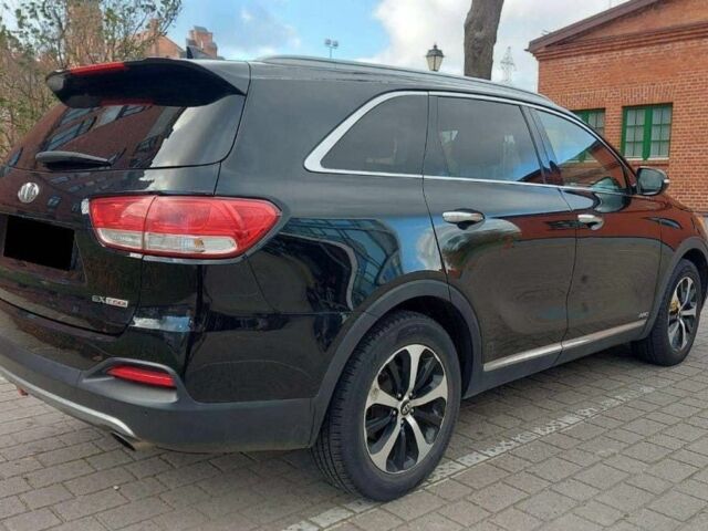 Черный Киа Соренто, объемом двигателя 2.4 л и пробегом 110 тыс. км за 12000 $, фото 6 на Automoto.ua