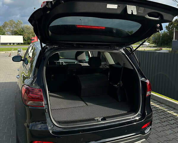 Черный Киа Соренто, объемом двигателя 3.34 л и пробегом 110 тыс. км за 19999 $, фото 27 на Automoto.ua