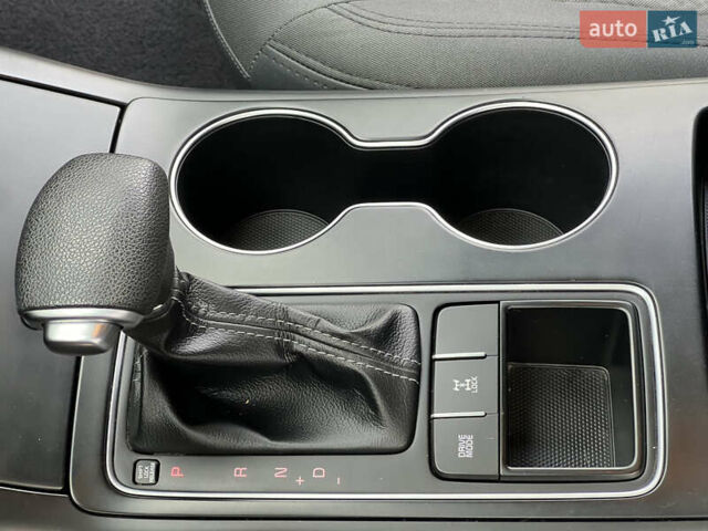 Черный Киа Соренто, объемом двигателя 2.36 л и пробегом 100 тыс. км за 16850 $, фото 37 на Automoto.ua