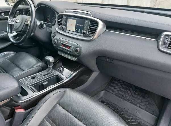 Чорний Кіа Соренто, об'ємом двигуна 2.2 л та пробігом 140 тис. км за 17800 $, фото 11 на Automoto.ua
