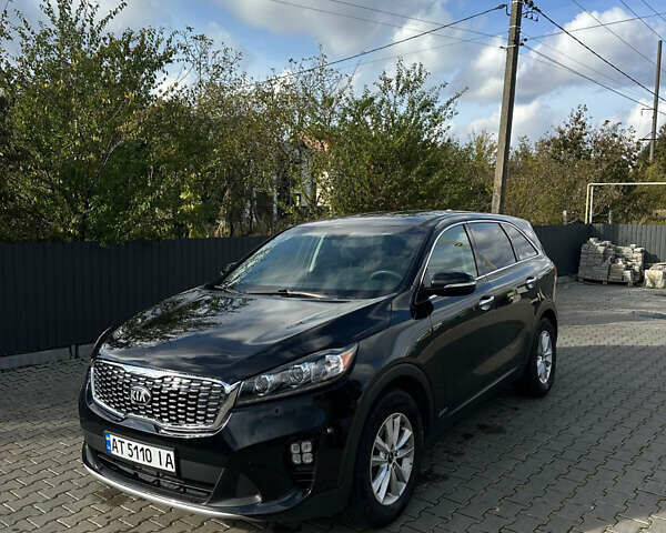 Черный Киа Соренто, объемом двигателя 3.34 л и пробегом 110 тыс. км за 19999 $, фото 3 на Automoto.ua