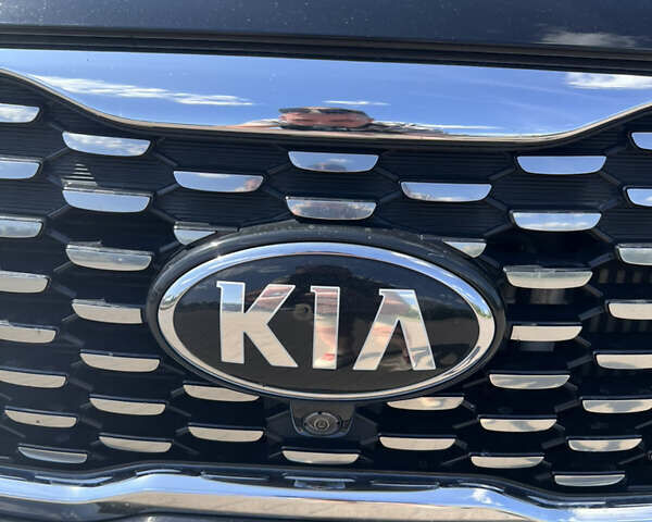 Черный Киа Соренто, объемом двигателя 2.2 л и пробегом 138 тыс. км за 35200 $, фото 18 на Automoto.ua