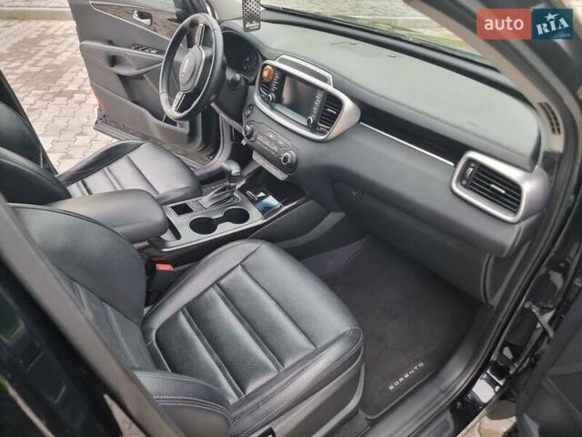 Черный Киа Соренто, объемом двигателя 2.4 л и пробегом 175 тыс. км за 16900 $, фото 32 на Automoto.ua