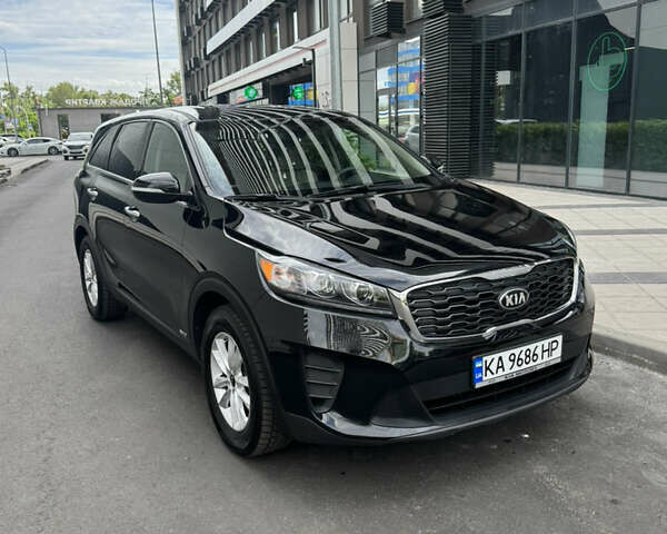 Черный Киа Соренто, объемом двигателя 2.36 л и пробегом 85 тыс. км за 15900 $, фото 5 на Automoto.ua