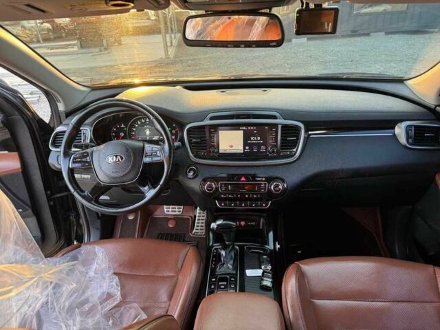 Черный Киа Соренто, объемом двигателя 2.2 л и пробегом 48 тыс. км за 19000 $, фото 16 на Automoto.ua