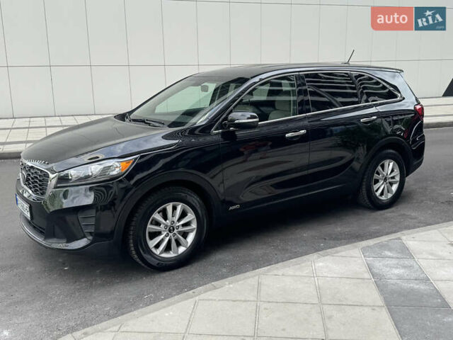 Черный Киа Соренто, объемом двигателя 2.36 л и пробегом 85 тыс. км за 16800 $, фото 13 на Automoto.ua