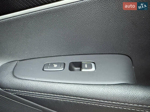 Черный Киа Соренто, объемом двигателя 2.2 л и пробегом 183 тыс. км за 22900 $, фото 17 на Automoto.ua