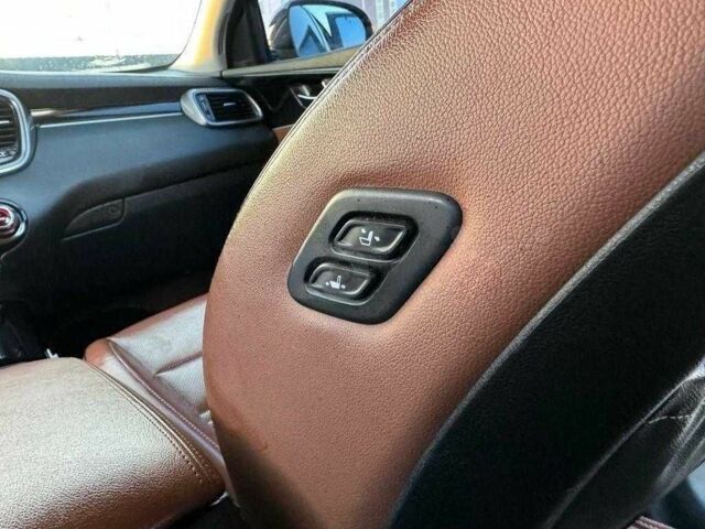 Черный Киа Соренто, объемом двигателя 2.2 л и пробегом 48 тыс. км за 19000 $, фото 15 на Automoto.ua