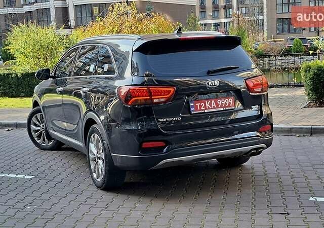 Чорний Кіа Соренто, об'ємом двигуна 2.2 л та пробігом 134 тис. км за 29999 $, фото 5 на Automoto.ua