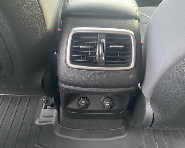 Черный Киа Соренто, объемом двигателя 3.3 л и пробегом 109 тыс. км за 21500 $, фото 18 на Automoto.ua