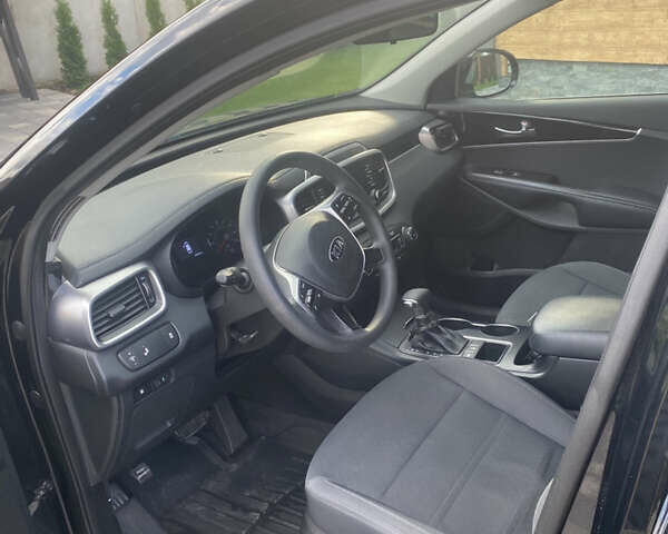 Черный Киа Соренто, объемом двигателя 3.3 л и пробегом 109 тыс. км за 21500 $, фото 13 на Automoto.ua