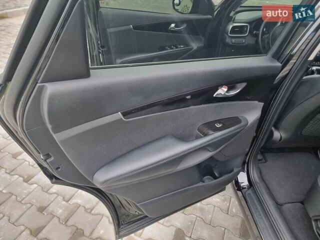 Черный Киа Соренто, объемом двигателя 2.4 л и пробегом 175 тыс. км за 16900 $, фото 24 на Automoto.ua