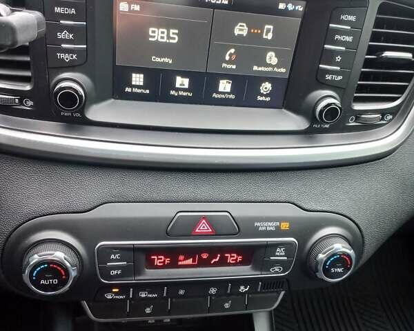 Чорний Кіа Соренто, об'ємом двигуна 3.34 л та пробігом 272 тис. км за 18500 $, фото 30 на Automoto.ua