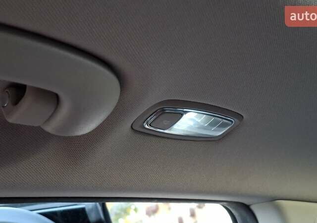 Чорний Кіа Соренто, об'ємом двигуна 2.2 л та пробігом 134 тис. км за 29999 $, фото 80 на Automoto.ua