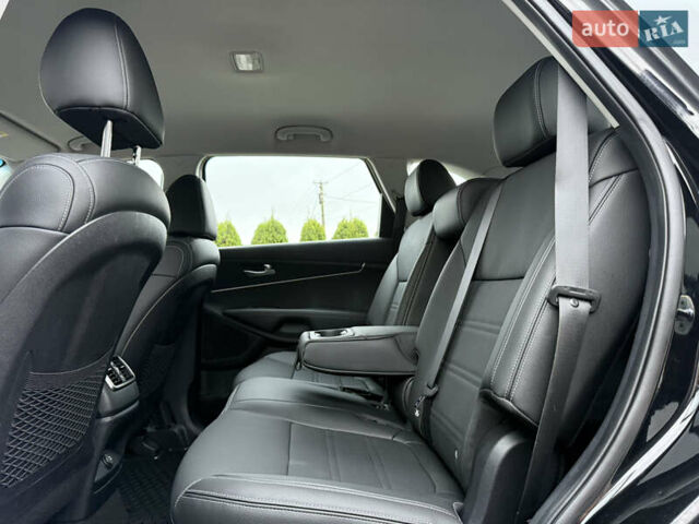 Черный Киа Соренто, объемом двигателя 2.2 л и пробегом 183 тыс. км за 22900 $, фото 14 на Automoto.ua