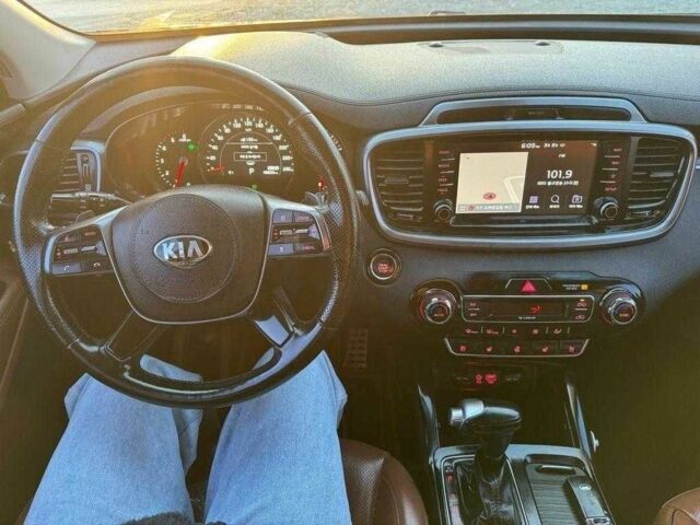 Черный Киа Соренто, объемом двигателя 2.2 л и пробегом 48 тыс. км за 19000 $, фото 17 на Automoto.ua