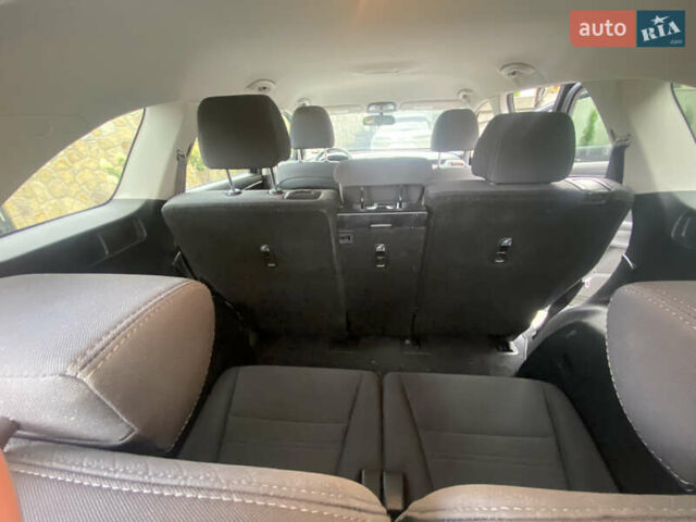 Черный Киа Соренто, объемом двигателя 3.3 л и пробегом 109 тыс. км за 21500 $, фото 34 на Automoto.ua