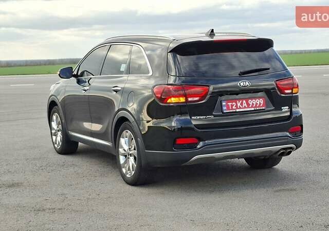 Чорний Кіа Соренто, об'ємом двигуна 2.2 л та пробігом 134 тис. км за 29999 $, фото 10 на Automoto.ua